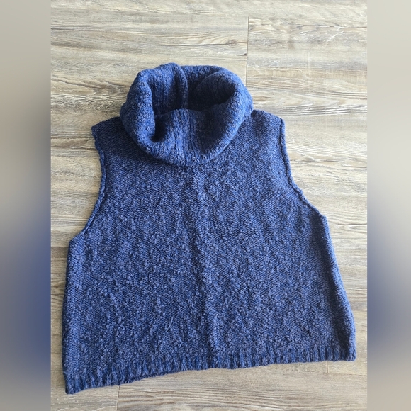 Free People Blue Knit Cowl Neck Sweater Vest 💙 Size M – Cozy & Textured - Picture 2 of 8